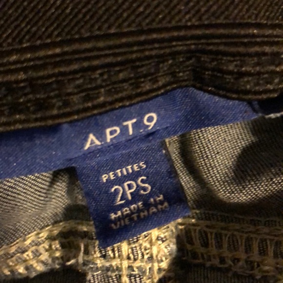 Apt 9 jeans - Picture 2 of 4